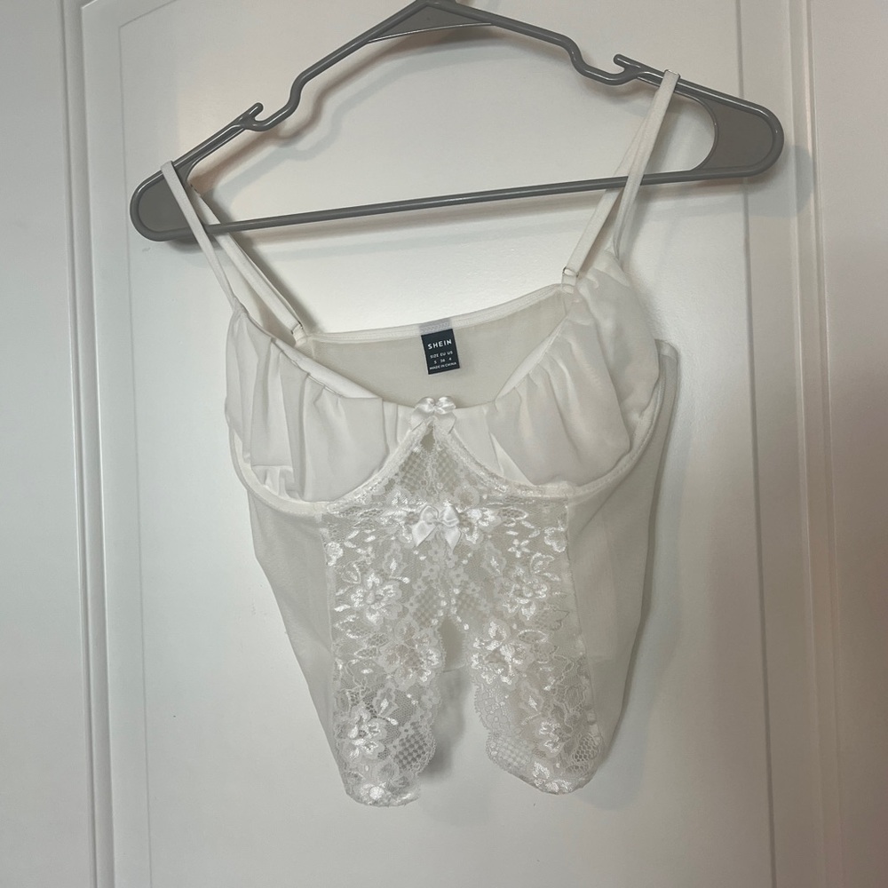 White lace top